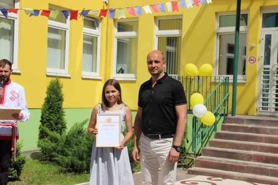 Алексей Мурыгин поздравил коллектив детского сада №203 с днем рождения второго корпуса учреждения